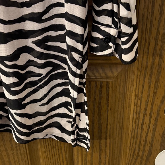 Zebra Print Mesh Button Up - Picture 5 of 8